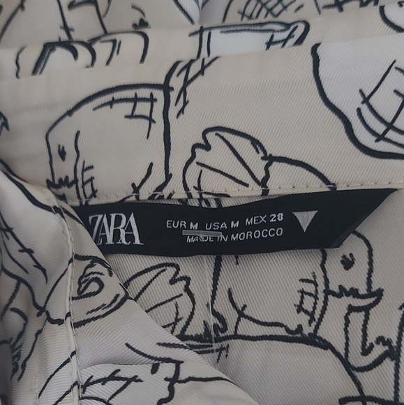 Zara Oversized Elephant Print Shirt Size M Satin Blouse White & Ivory BNWOT - Picture 8 of 8